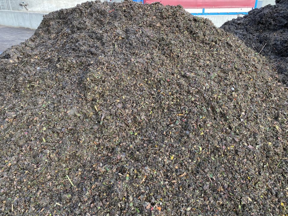 Kompost klebriges und feuchte Material