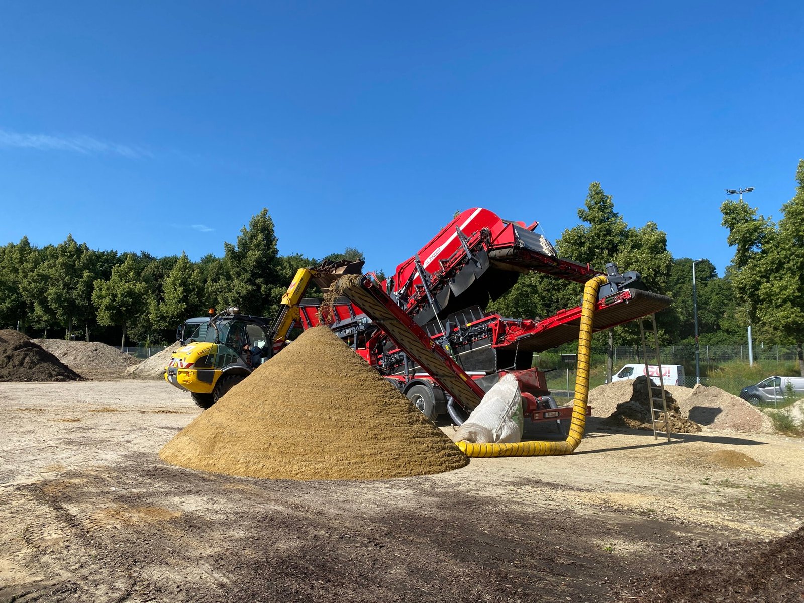 Innovatives Recyclingverfahren für Sandsäcke